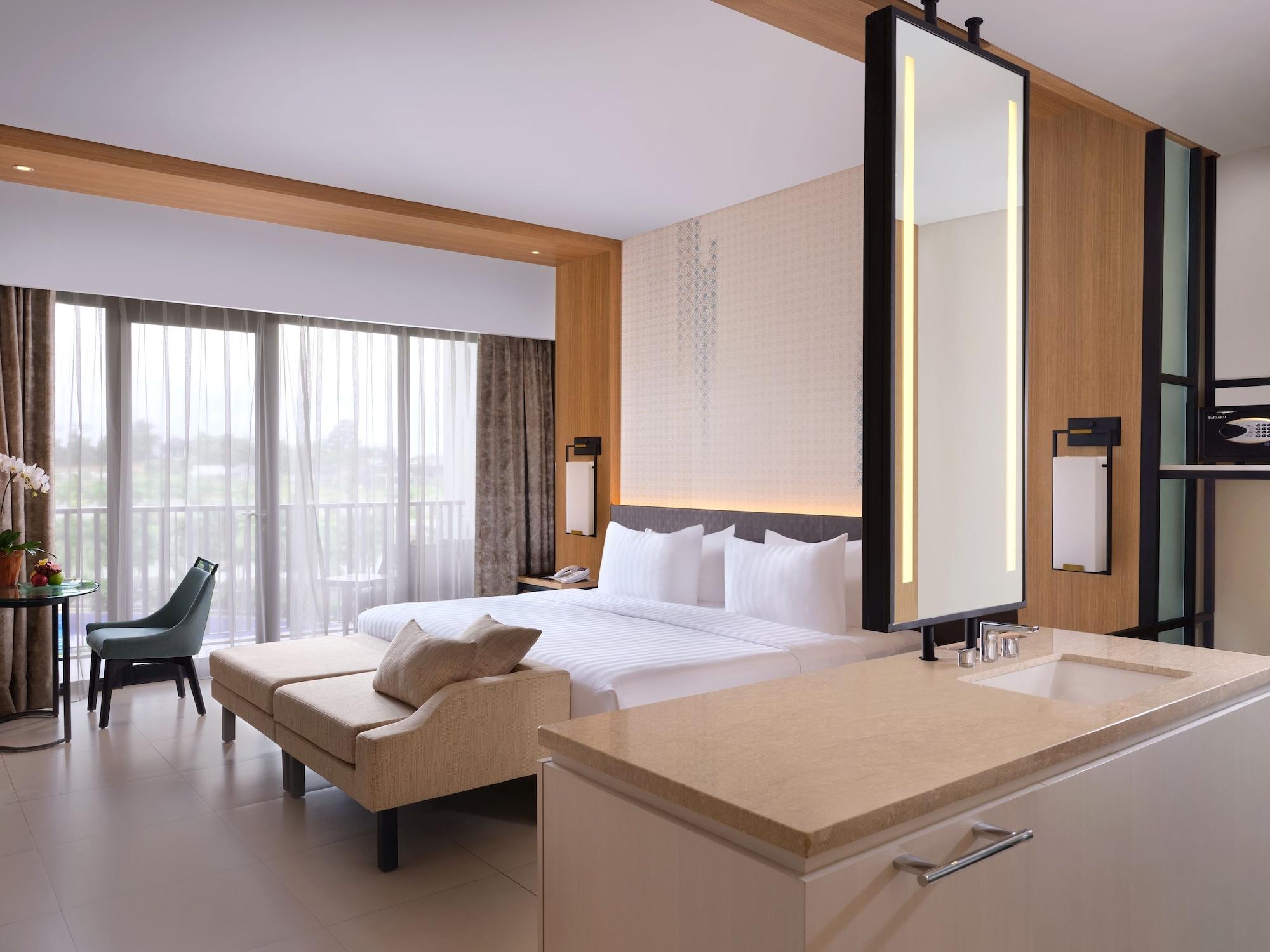 Hotel Santika Premiere Bandara Palembang Exterior photo